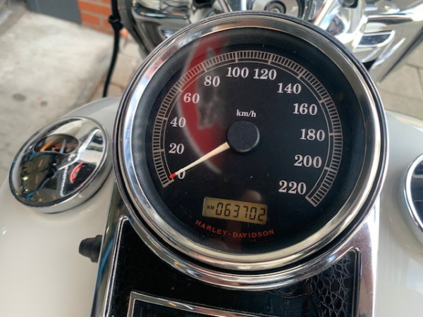 2008 FLHR ROADKING SPECIAL - Afbeelding 12