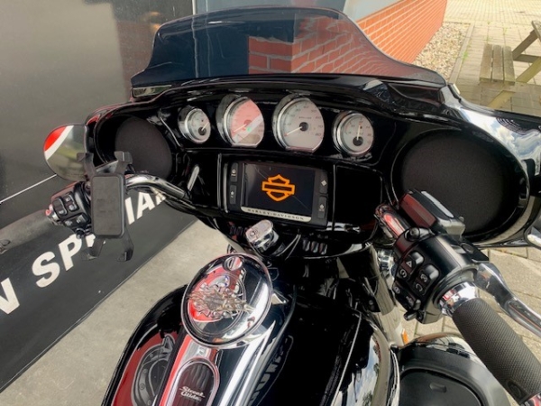 2014 FLHXS STREETGLIDE - Afbeelding 13
