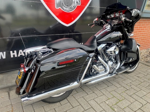 2014 FLHXS STREETGLIDE - Afbeelding 6
