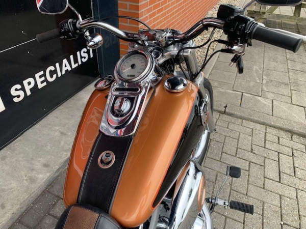 2008 FXDC DYNA CUSTOM 105-TH  ANNIVERSARY UITVOERING - Afbeelding 7
