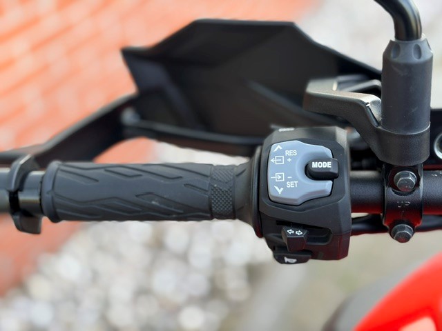 2024 SUZUKI V-STROM DL1050 1E EIG. 5.527 km. - Afbeelding 12