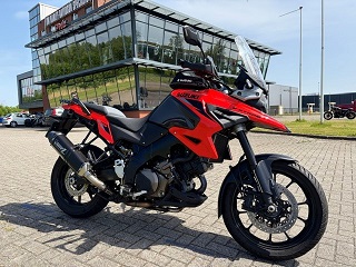 2024 SUZUKI V-STROM DL1050 1E EIG. 5.527 km.